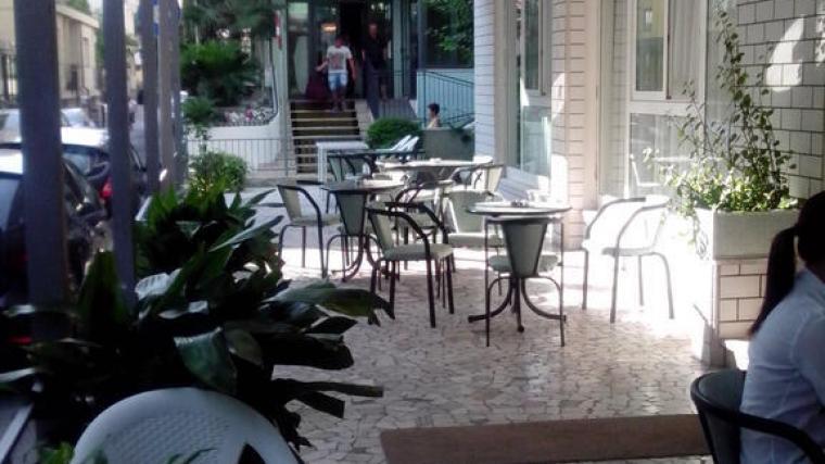 רימיני Alevon Hotel מראה חיצוני תמונה